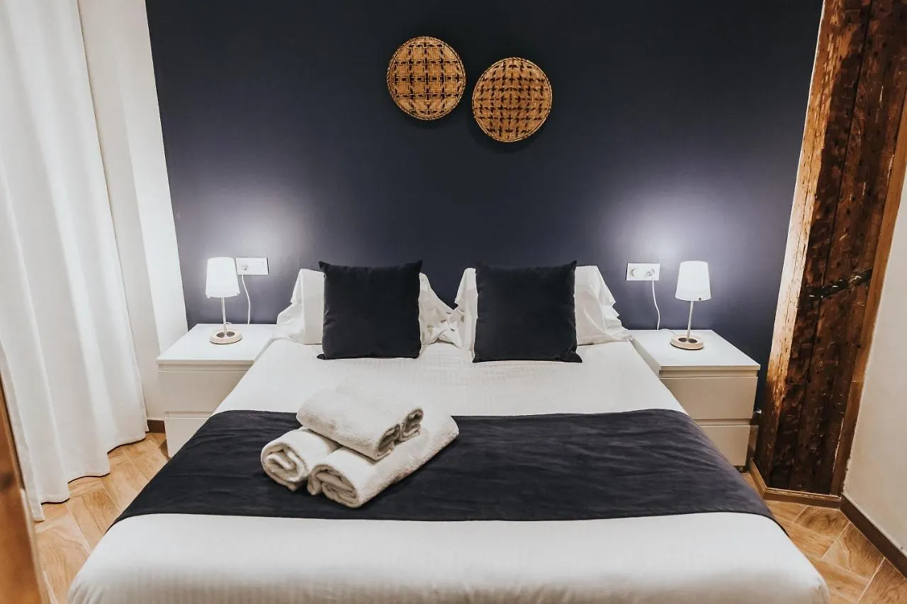 Holidays2Malaga Beatas 3 Bedroom & French Balcony 0*, Malaga Spain