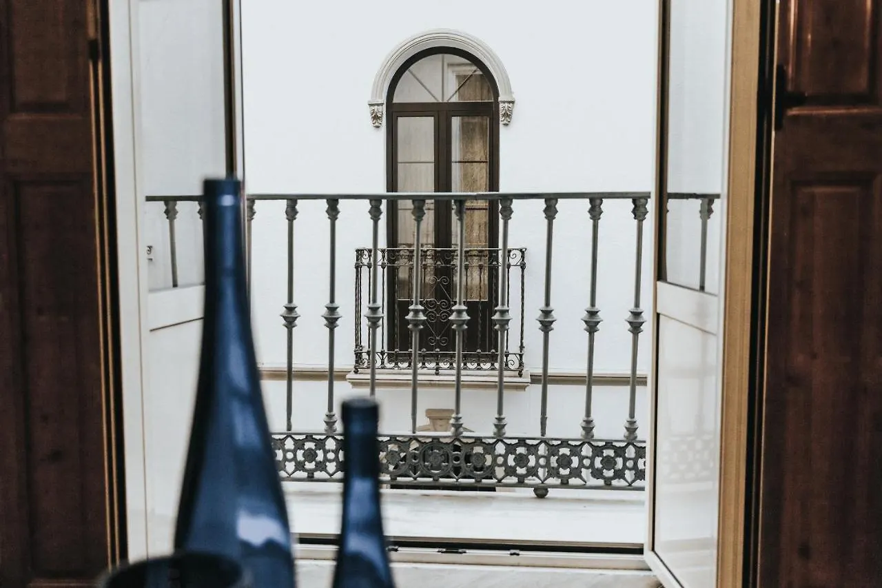Apartment Holidays2Malaga Beatas 3 Bedroom & French Balcony