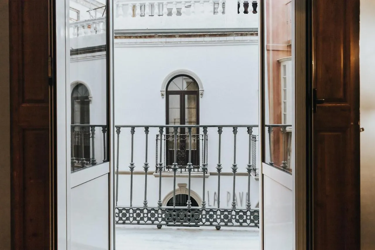 Holidays2Malaga Beatas 3 Bedroom & French Balcony דירה מאלגה